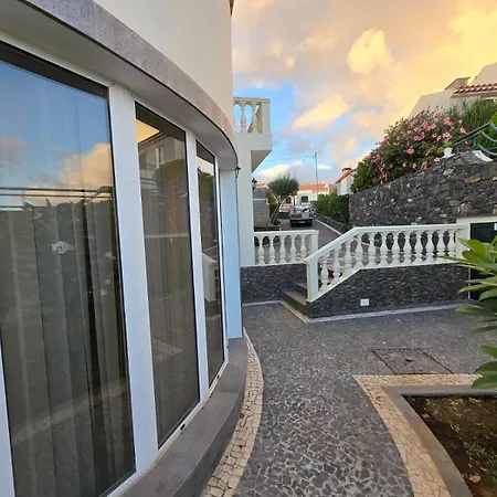 בית נופש Jose & Idalina House *